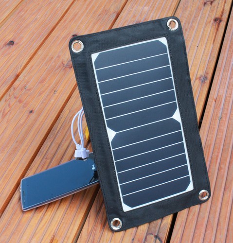 Outdoor Solar Ladegerät 6W mit USB für Wanderung * Fahrrad * Handy * Smartphone