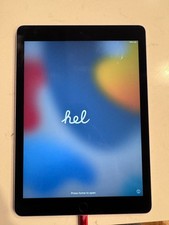 Bundle: Apple iPad Air 2 Wifi Space Gray 128GB with Logitech Cover/Stand
