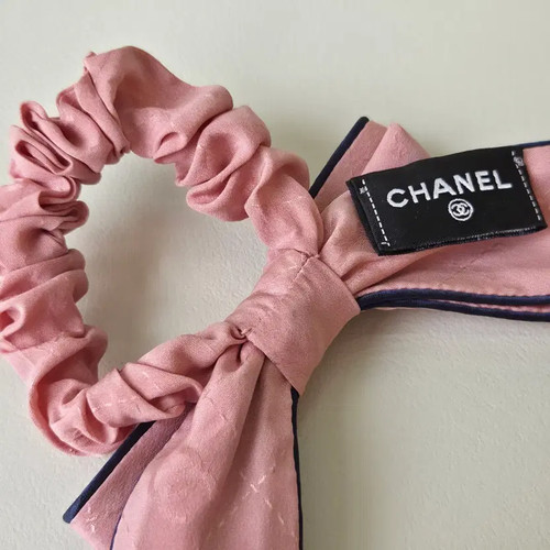 CHANEL Pink Navy Silk Ribbon Hair Scrunchie