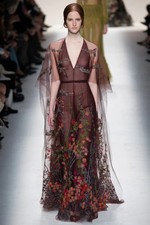 44IT - Valentino Embroidered Floral Gown Dress Runway - BNWT 38K