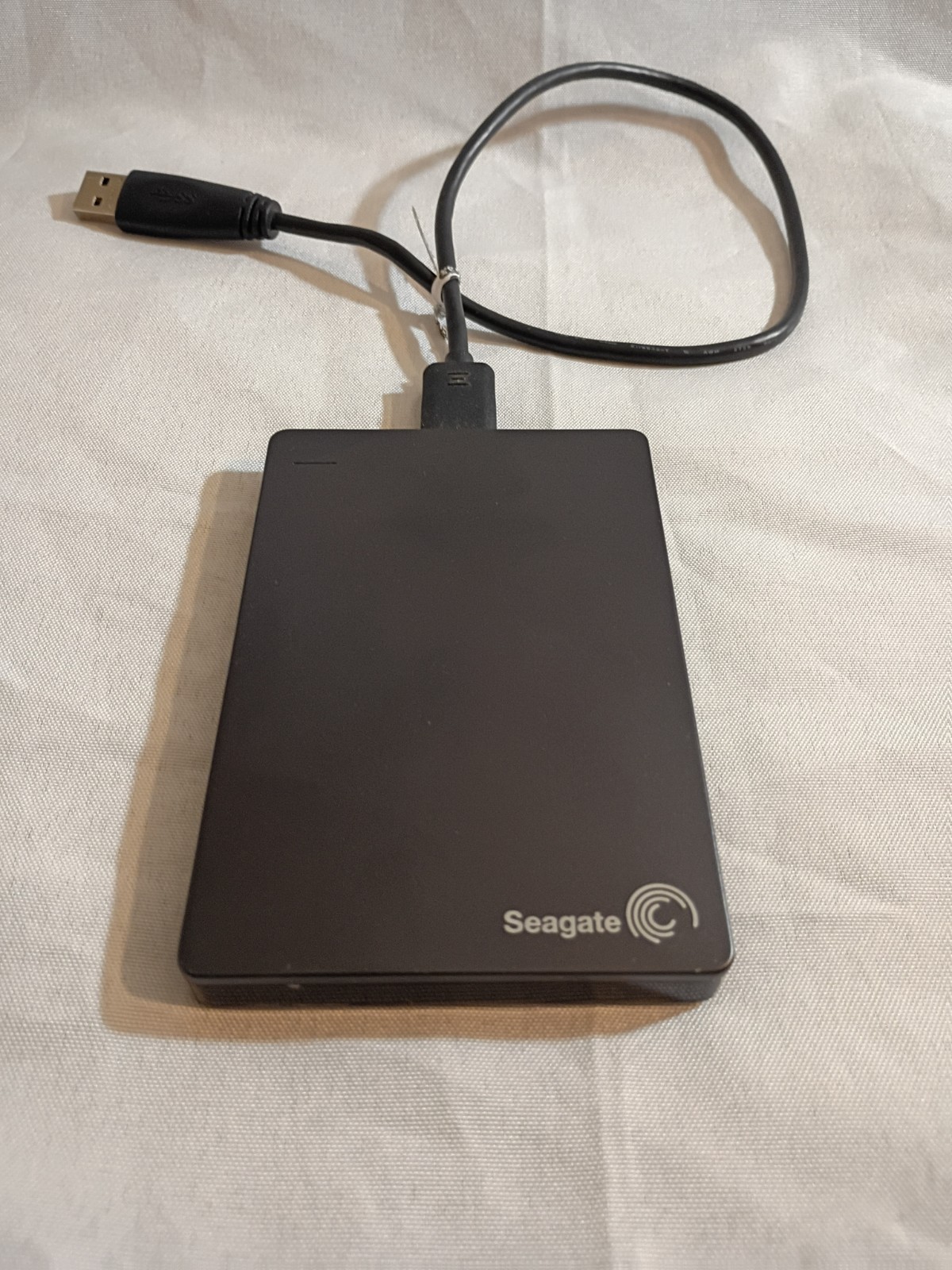 Seagate Backup Plus Portable External Hard Drive 1TB (SRD00F1) Slim USB3.0 Used