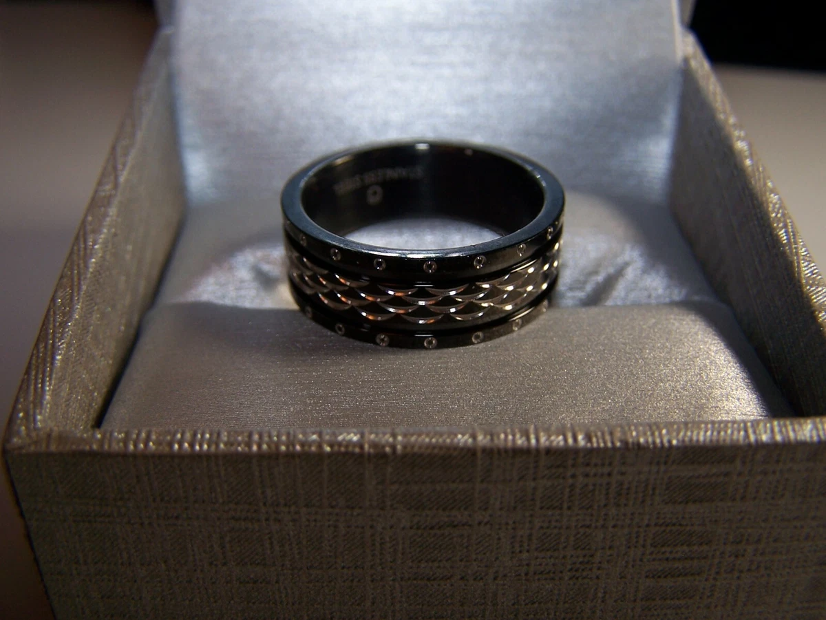 NEW ZALES MEN S 8 MM BLACK SILVER DIAMOND CUT STAINLESS STEEL