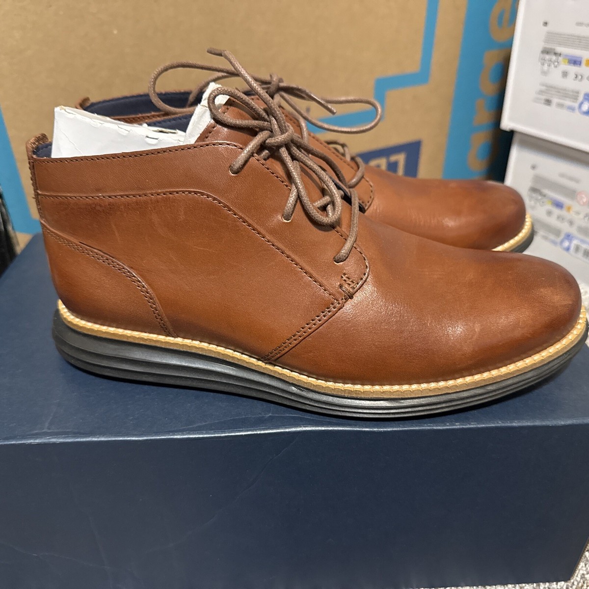 Cole Haan Men display picture 2