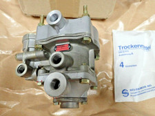 Produktbild - Anhängersteuerventil WABCO 9730025030 9730025037 Unimog Mercedes DB 0024310405 