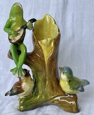 GRENOUILLE JOUANT DE LA MANDOLINE EN BARBOTINE DE  DELPHIN MASSIER VALLAURIS