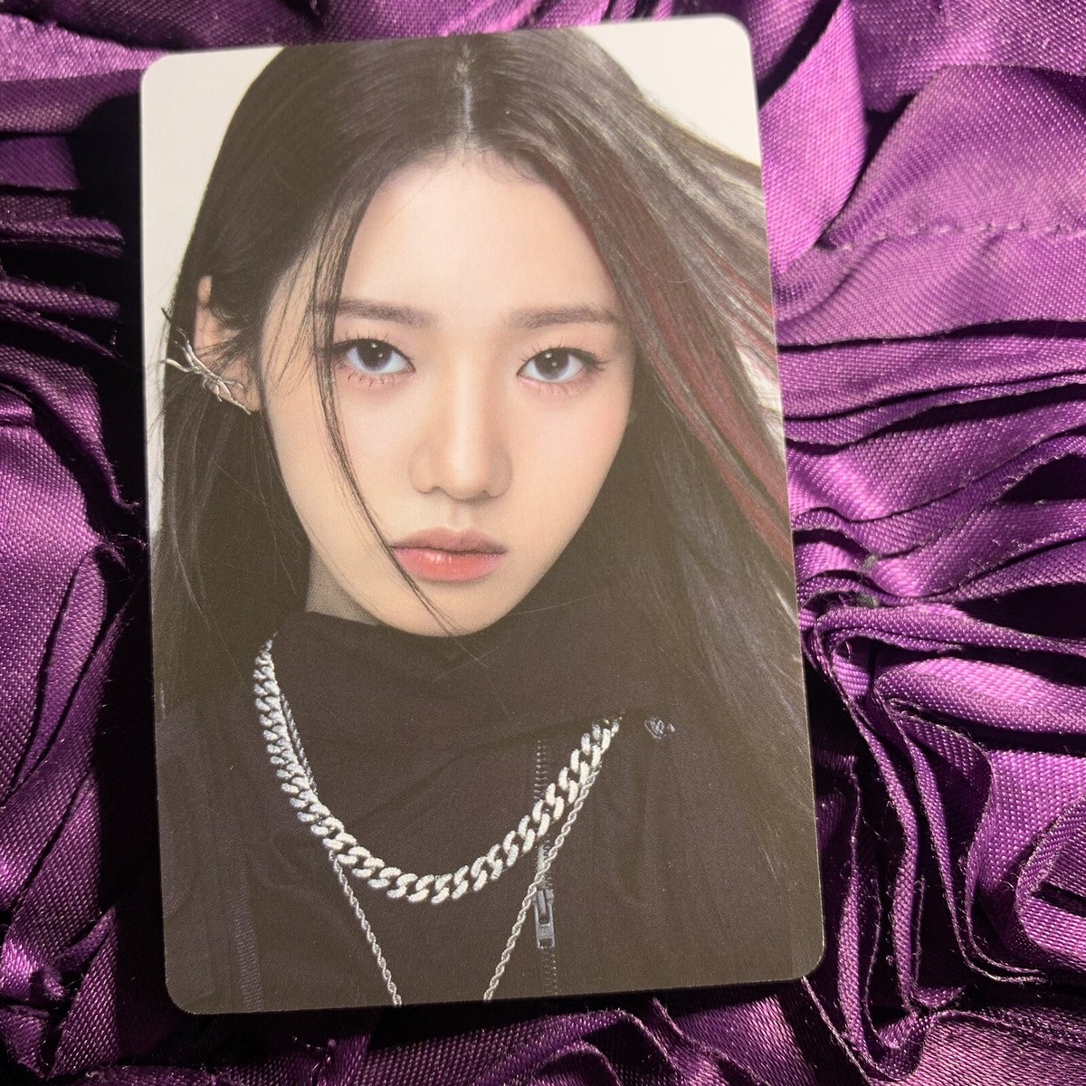 RORA BABYMONSTER Batter Up Edition Celeb K-pop Girl Photo Card Red