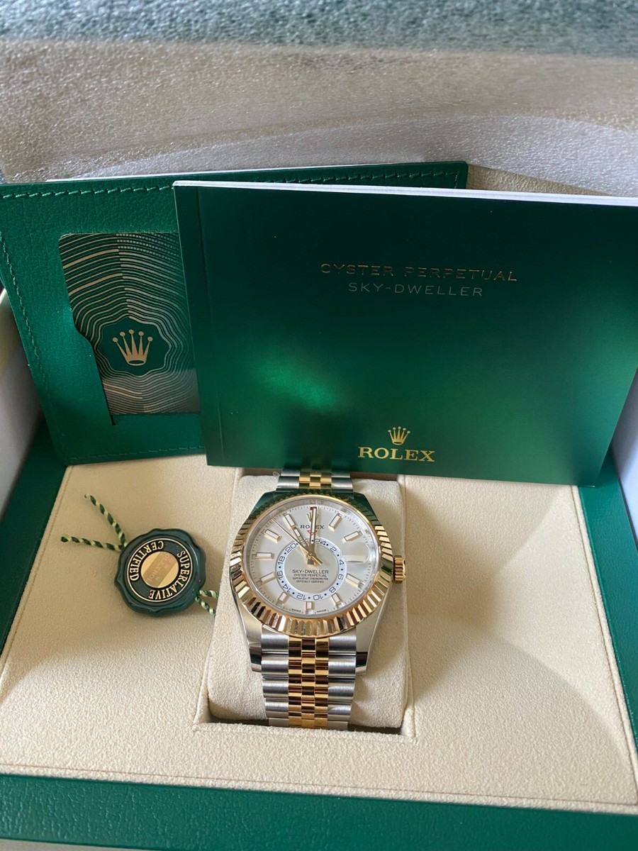 ROLEX WHITE DIAL NEW 2025 SKY DWELLER 336933 18K Gold/Steel