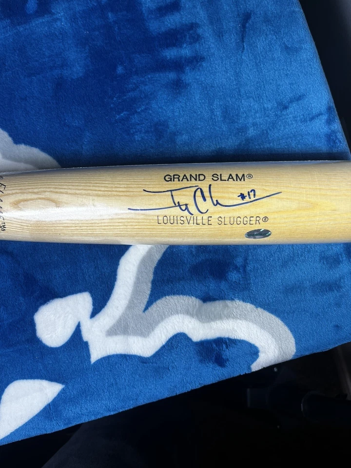Autenticación de bate Becket Louisville Slugger firmado por Tony Clark Foto 3 de 4