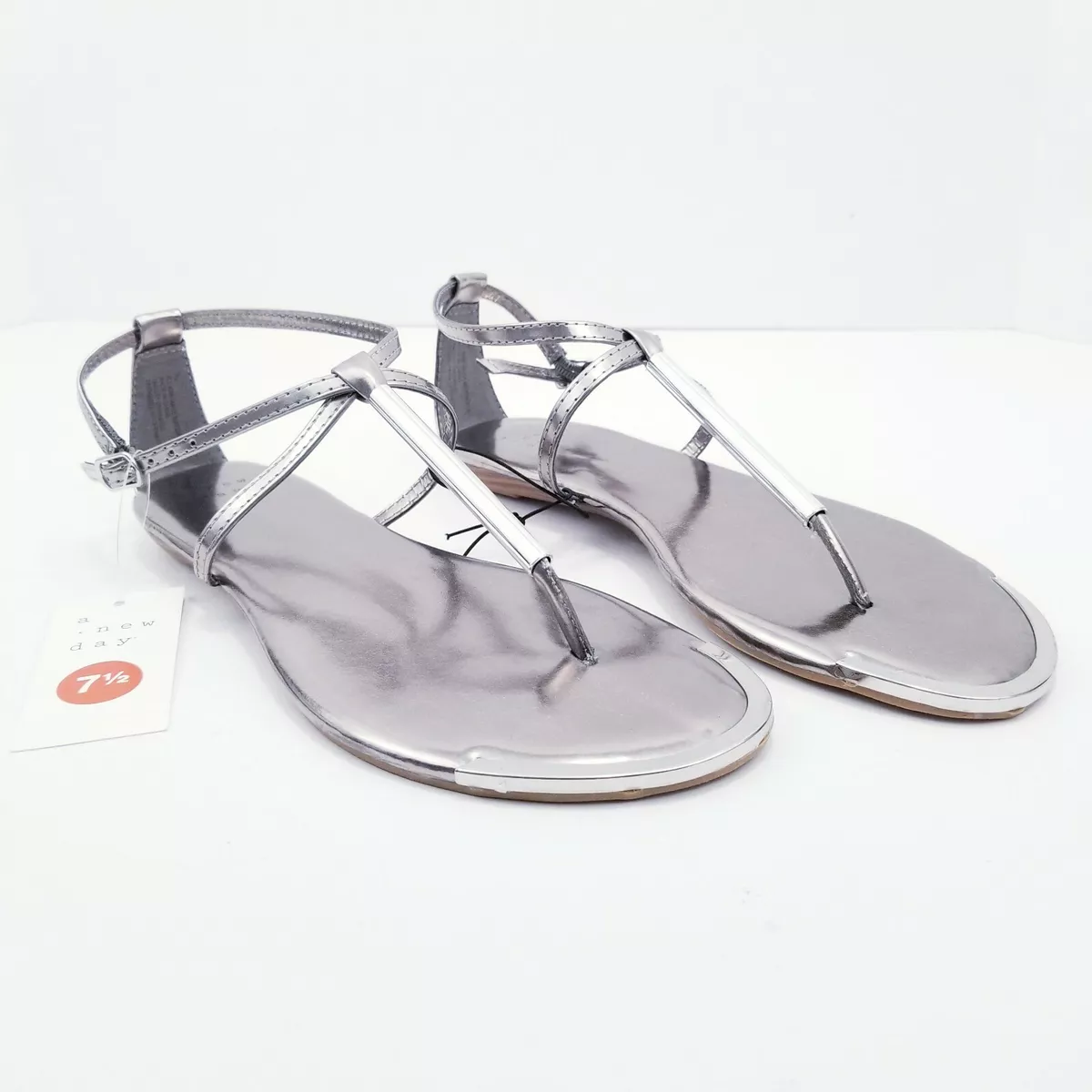 Women'S Flat Sandals, Diamond T-Strap Bohemia Flip Flops Beach Thong Shoes,  Sliver | SHEIN USA