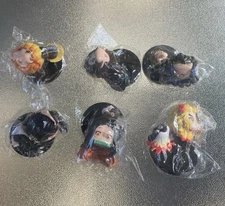6 Pcs/Set Demon Slayer: Kimetsu no Yaiba Sitting Action Figure Set With Stand