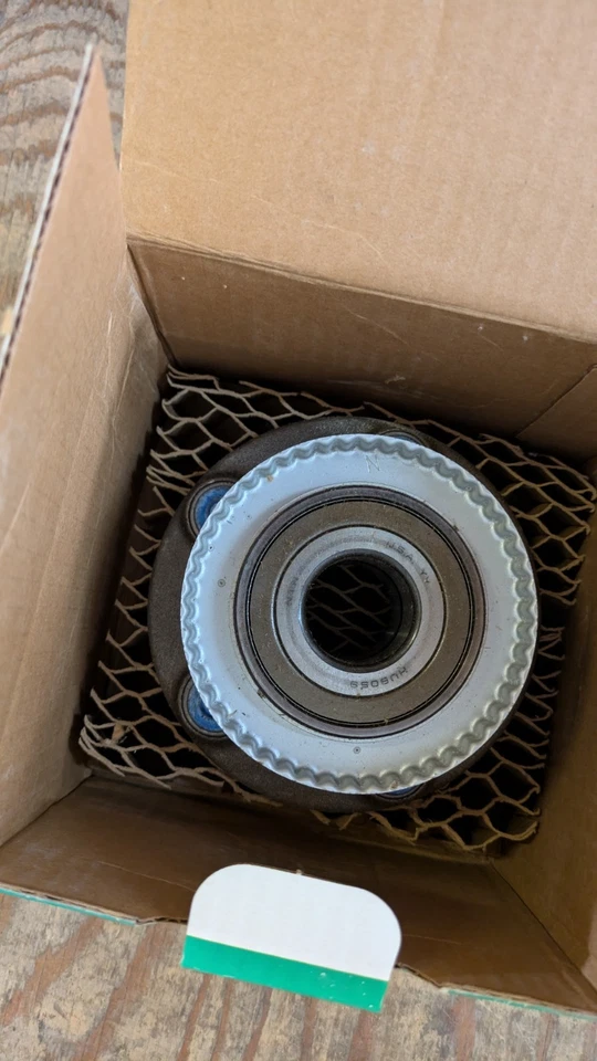 Conjunto de buje Rr CRS piezas automotrices NT512107 Foto 2 de 4