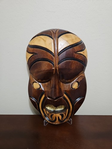Vintage Hepa Gibbons Hanging Carving Mask Carve Craft New Zealand 8.75" X 6"