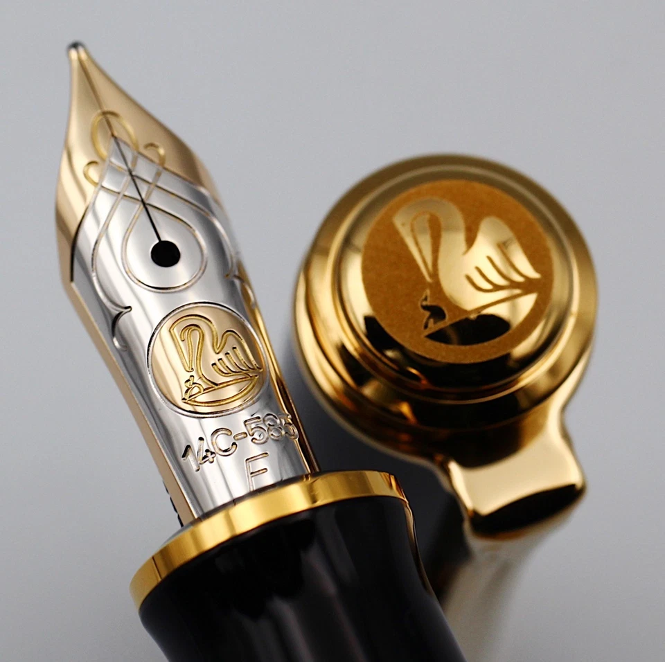 [New unused] Pelikan Fountain Pen 14C 585 Souveran M600 Green  F Nib w/Box - Image 2 of 4