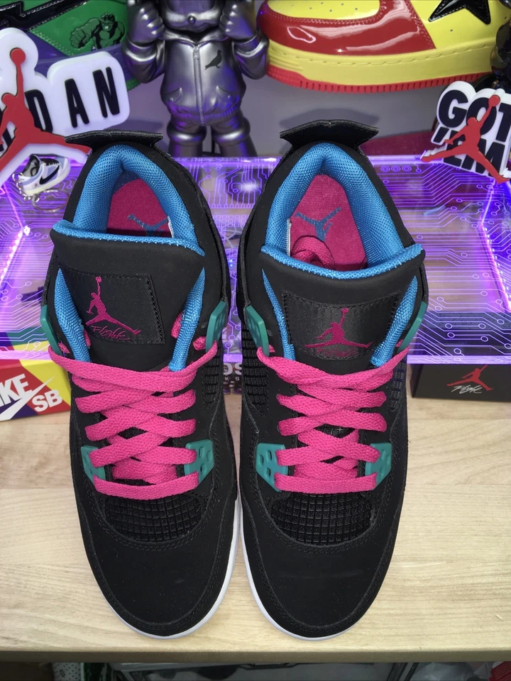 AIR JORDAN 4 Retro GS NEGRO/ROSA VIVO TALLA 6Y 🔥 Colorway, Raro Encontrar Nuevo Foto 4 de 4