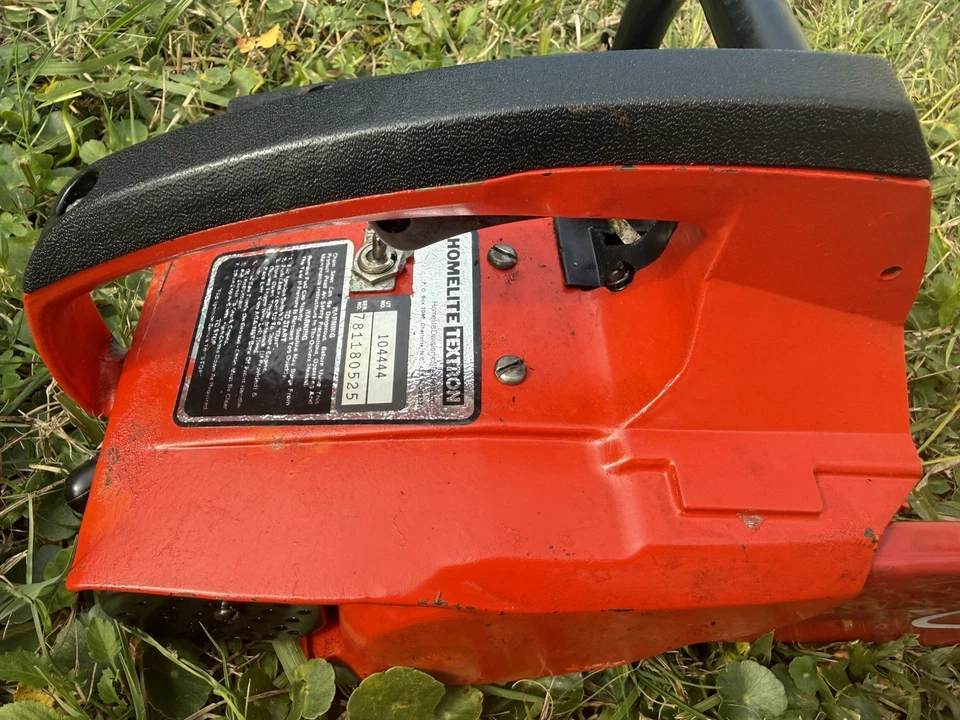 Motosierra Homelite XL buen estado funcionando Foto 4 de 4