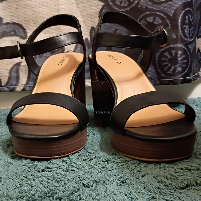 Torrid Women's Black Leather Platform Ankle Strap Block Heel Sandals 10.5W