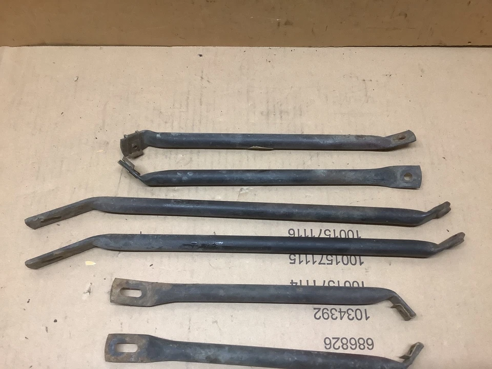 Chevrolet Corvette C4 1992-1996 guardabarros delantero parachoques barra superior soportes Foto 3 de 4