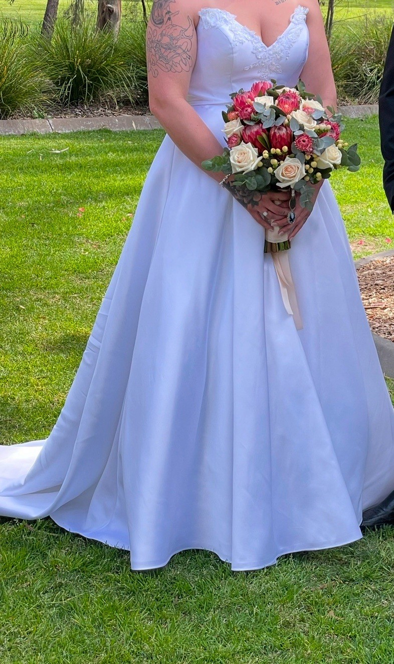 Picture 2 of 4