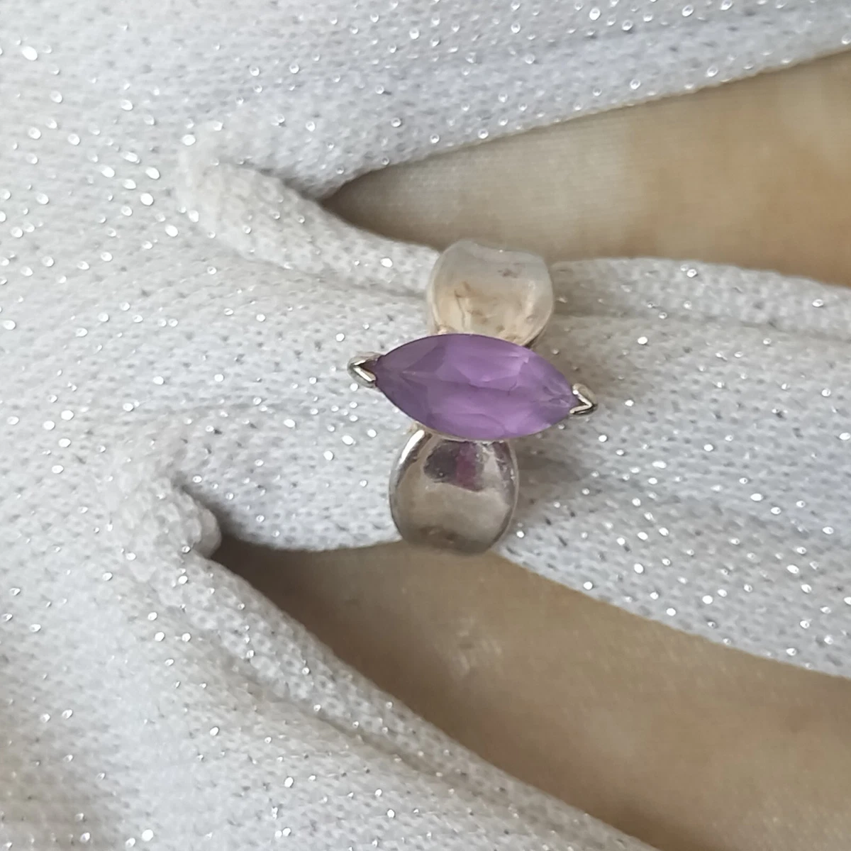 Vintage kunzite rings deals