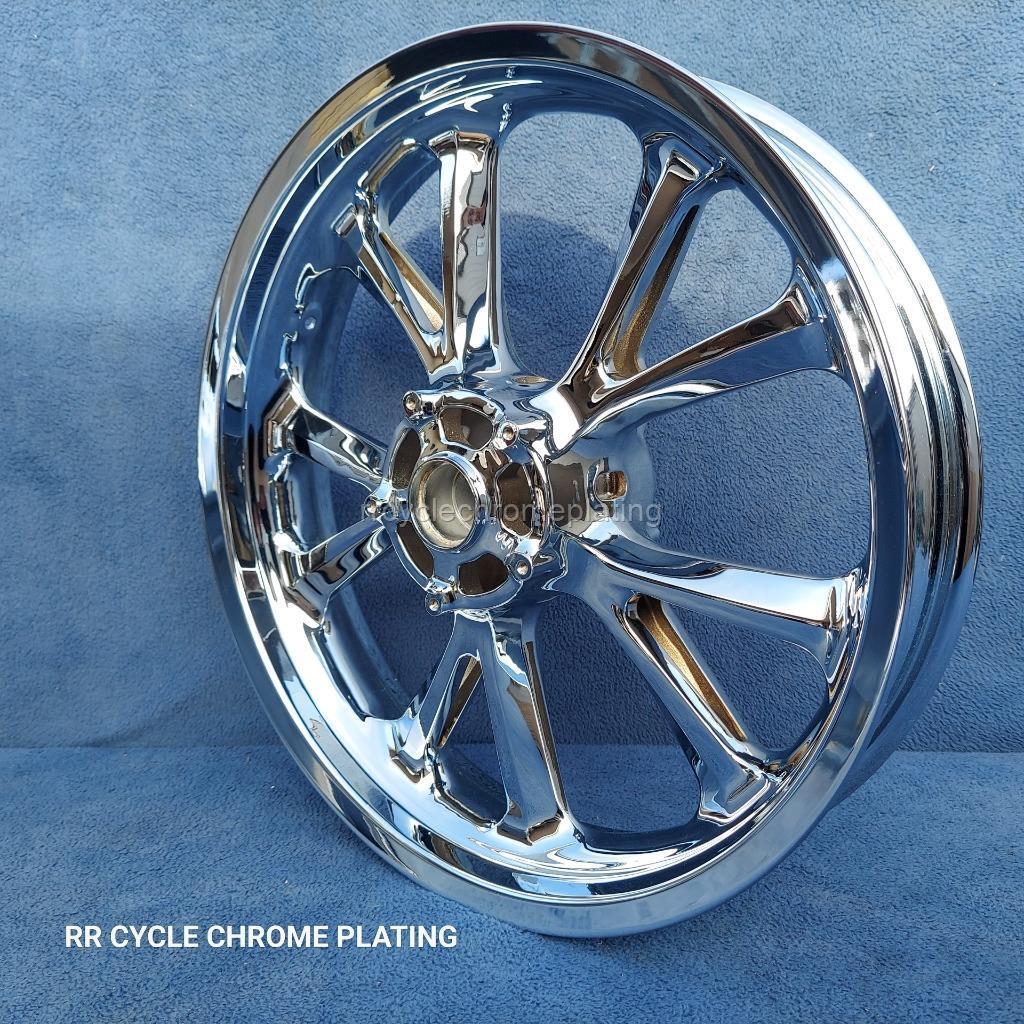 18-24 Chrome Honda GL1800 Goldwing Front Wheel Rim Exchange Progra