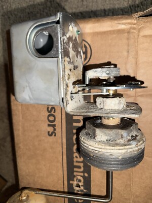 Square D 9037HG36 Close D Tank Float Switch