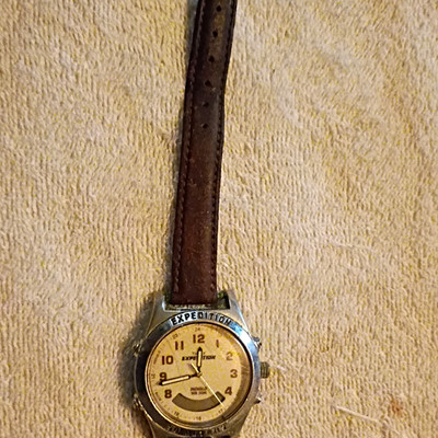 Timex Expedition Quartz Analog Indiglo 50m Beige Dial Brown Leather 36-39mm