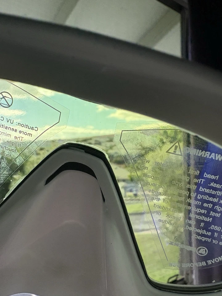 Маска для дайвинга Apeks VX1 с белыми УФ-линзами  - Изображение 3 из 4