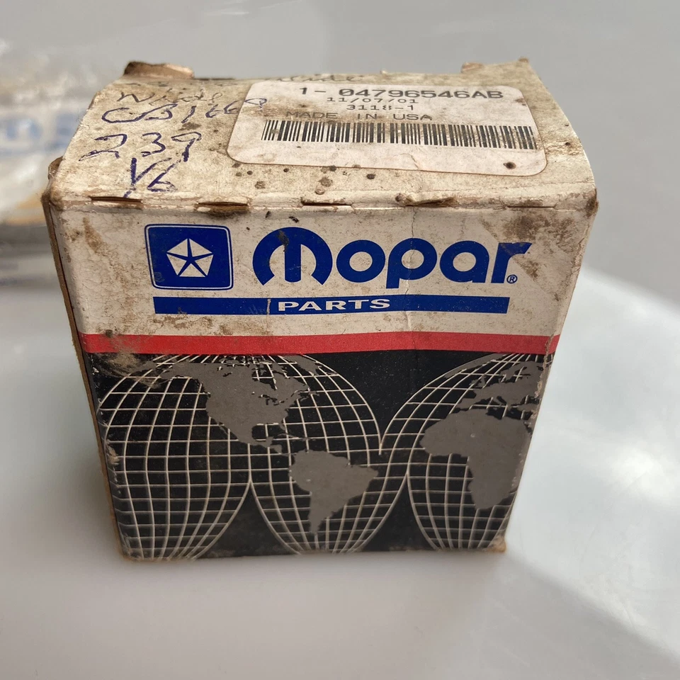 Rodamientos de varilla de motor Mopar Par Parts NOS 04796546AB para Chrysler Concorde 1999  Foto 4 de 4