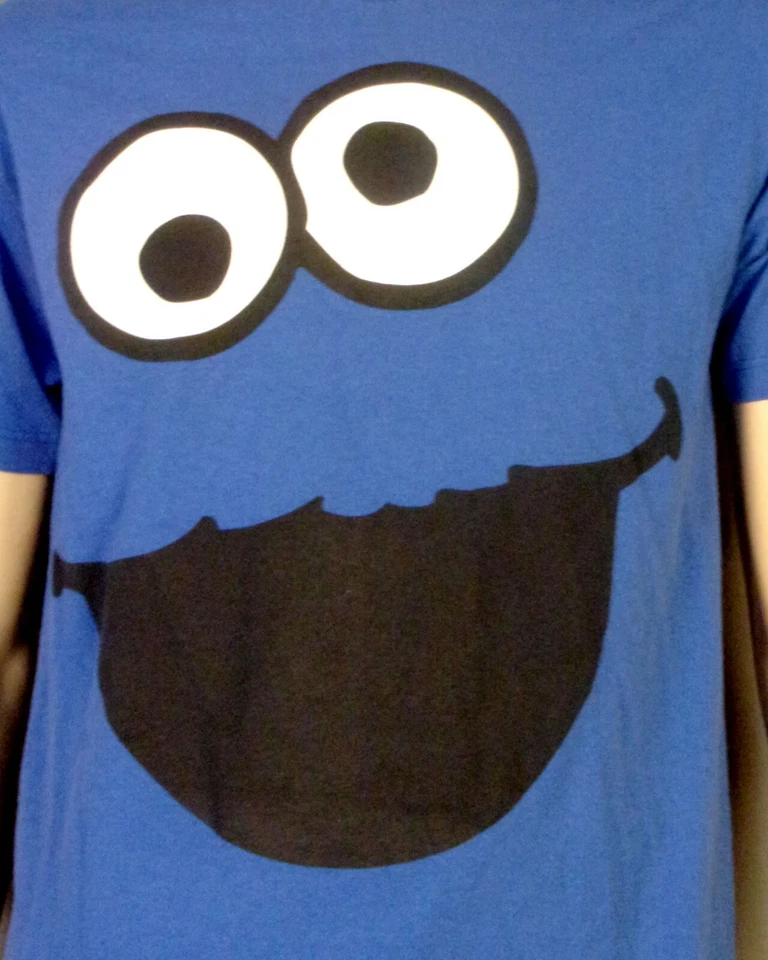 vintage 00s 2009 Sesame Street Cookie Monster Big Face T-Shirt AOP sz L - Image 2 of 4