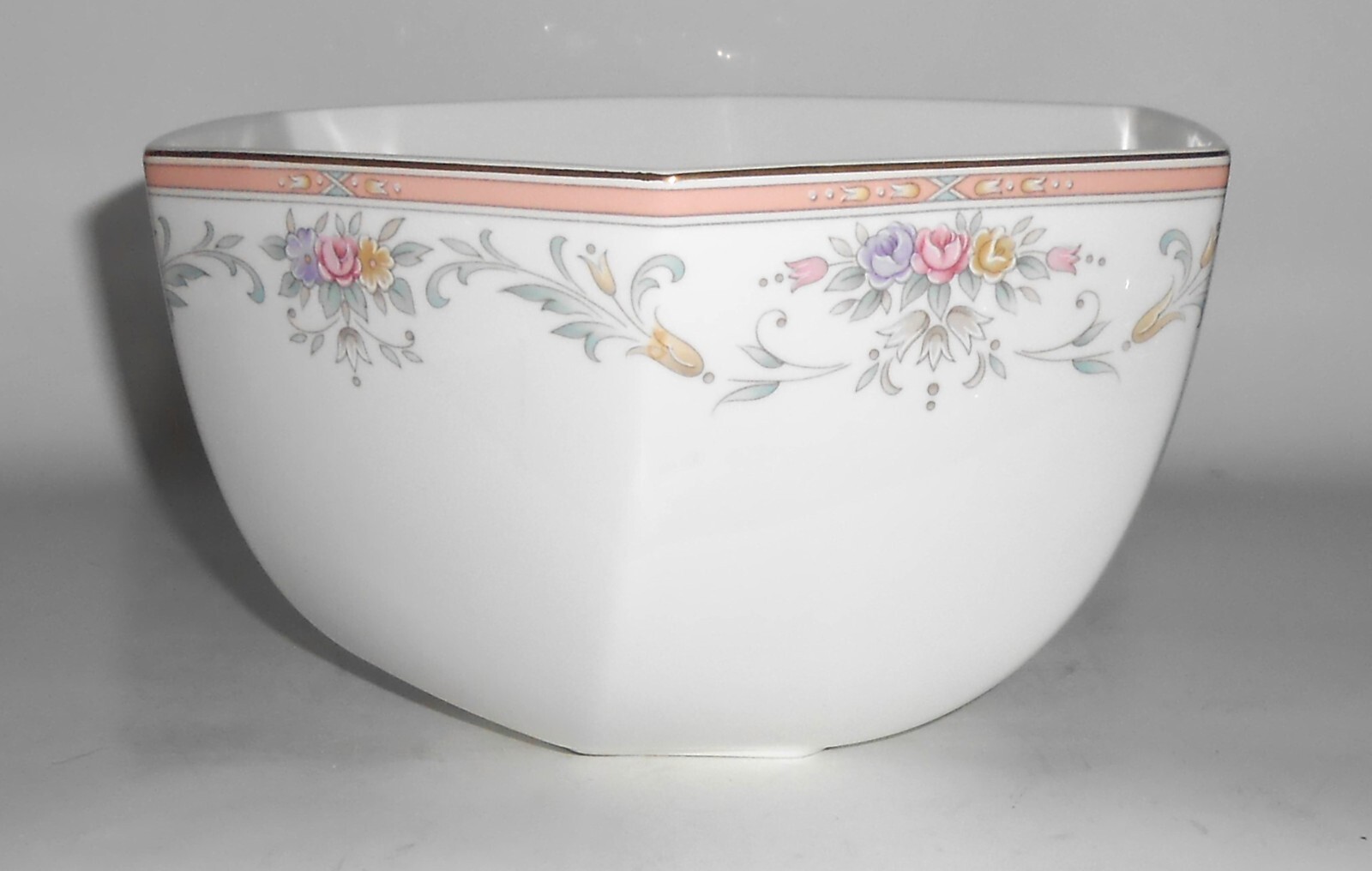 Christopher Stuart MIKASA Bone China Porcelain Spring Crest HEXAGON ...