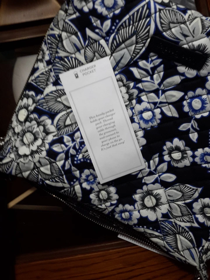 NUEVO Bolso Bandolera Vera Bradley HOBO Abanico Flores Cremallera Cartera con Etiquetas Foto 3 de 3