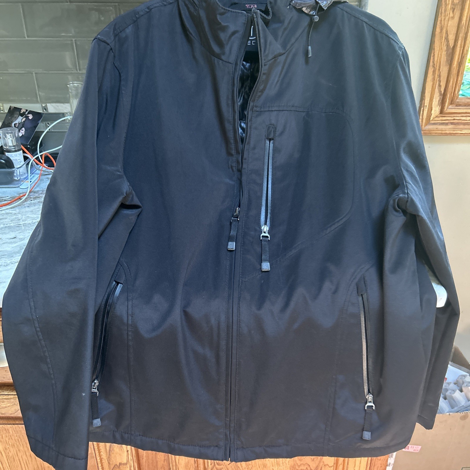 Picture 1 of 10