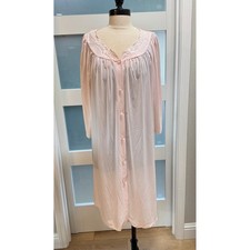 Miss Elaine Classics Pink Embroidered Button Front Nightgown Long Sleeve Medium