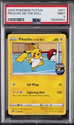 2020 ポケモンフットサル ピカチュウカード PSA9 2020 Pokemon Futsal 001 Pikachu On The Ball PSA 10 Graded Card
