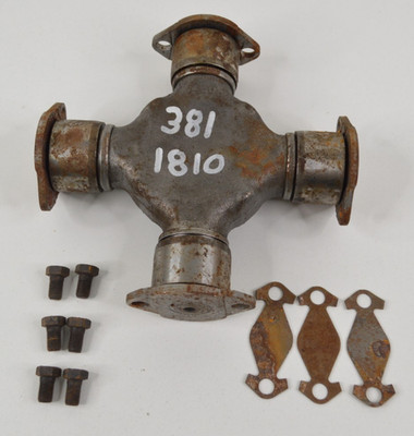 Moog Precision 381 Heavy Duty U-Joint Universal Joint NEW BUT INCOMPLETE