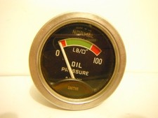 GENUINE 'SMITHS' OIL PRESSURE GAUGE (SIMILAR TO MASSEY FERGUSON 35, 65 TRACTORS)