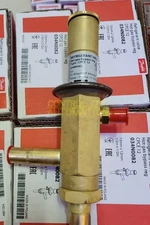 1PCS NEW Danfoss CPCE12 034N0082 Hot gas bypass regulator