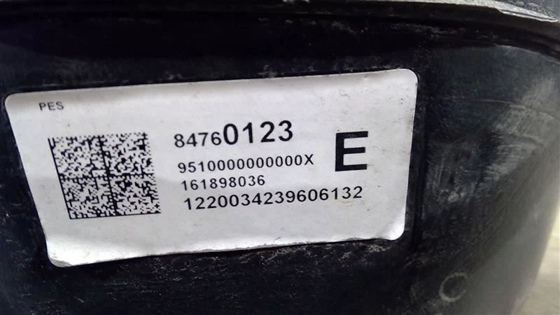 2019-2022 CHEVROLET MALIBU FILLER FUEL TANK RESERVOIR W/PUMP OEM 84760123 - Image 3 of 4