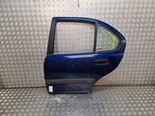 Porte arrière et accessoires Rover 200