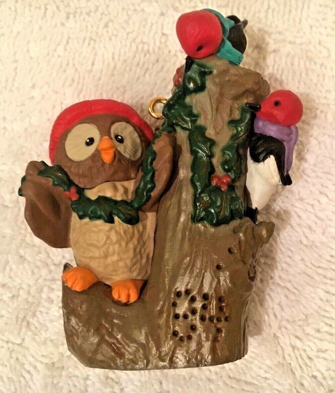 Hallmark Keepsake Ornament "Owliver" 1994-#3 in the Series