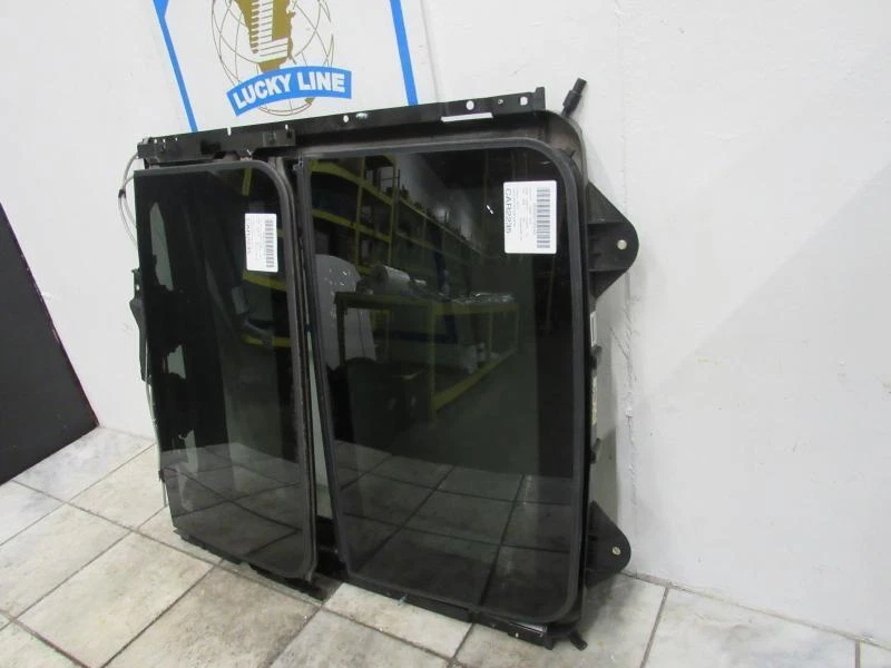 CRISTAL TECHO PARA 08 09 10 11 12 13 14 CADILLAC CTS Foto 2 de 4