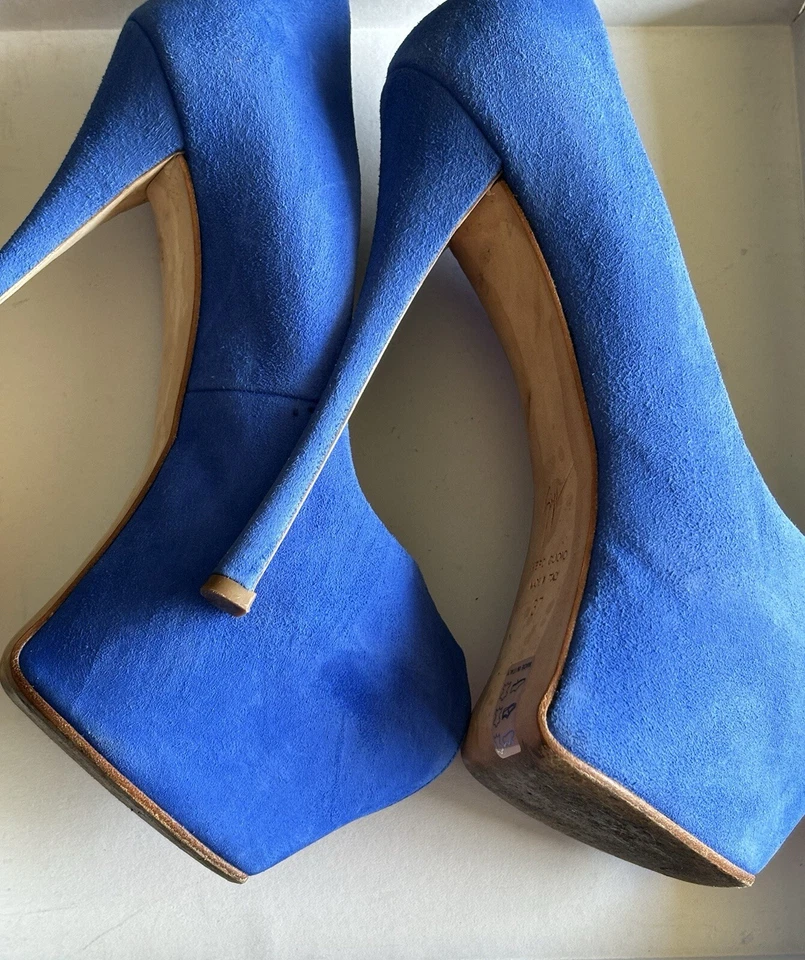 GIUSEPPE ZANOTTI Liza Azul Gamuza Punta abierta Tacones Plataforma $350 Foto 2 de 4