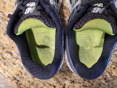 New Balance Mens 860v9 Running Shoes Black Green M860GY9  display picture 3