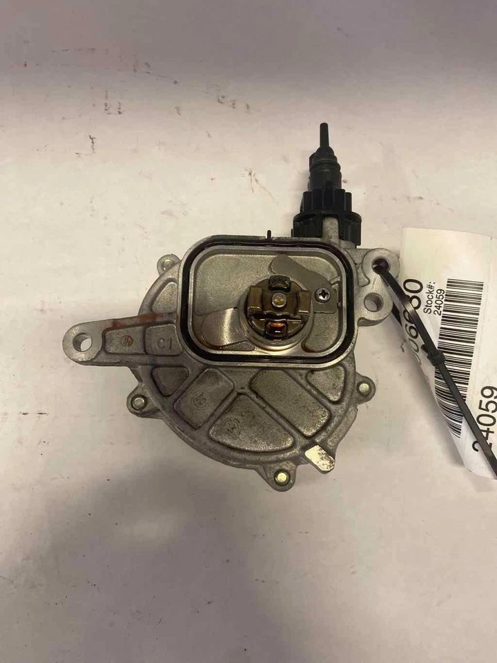 Bomba de vacío TOYOTA CAMRY 18 19 20 21 22 23 Foto 3 de 3