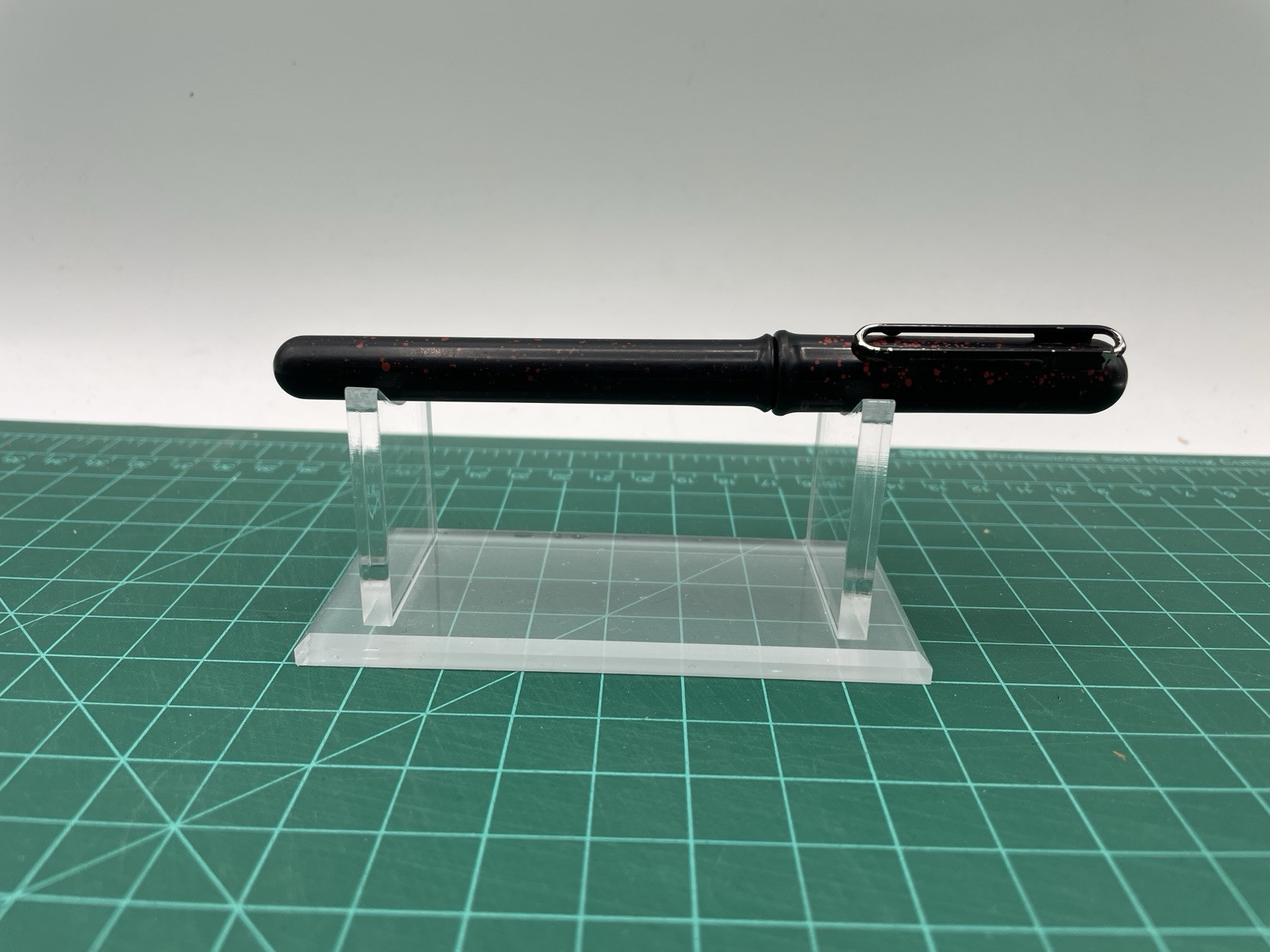 Vintage STYPEN Fountain Pen Black w/ Red Splatter