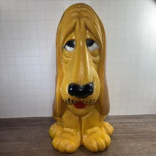 1971 Sad Eyed Dog Bassett Hound "Money Lover" Plastic Coin Bank Stopper 13”