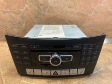 MERCEDES-BENZ E W212 Musik-Player mit GPS A2129006423 MERCEDES-BENZ E W212 Musik-Player mit GPS A2129006423