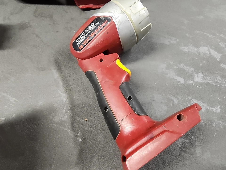 Chicago Electric 18V Cordless Power Tool Lot – Drill, Saw, Recip Saw, Light, Bat - Image 3 of 4