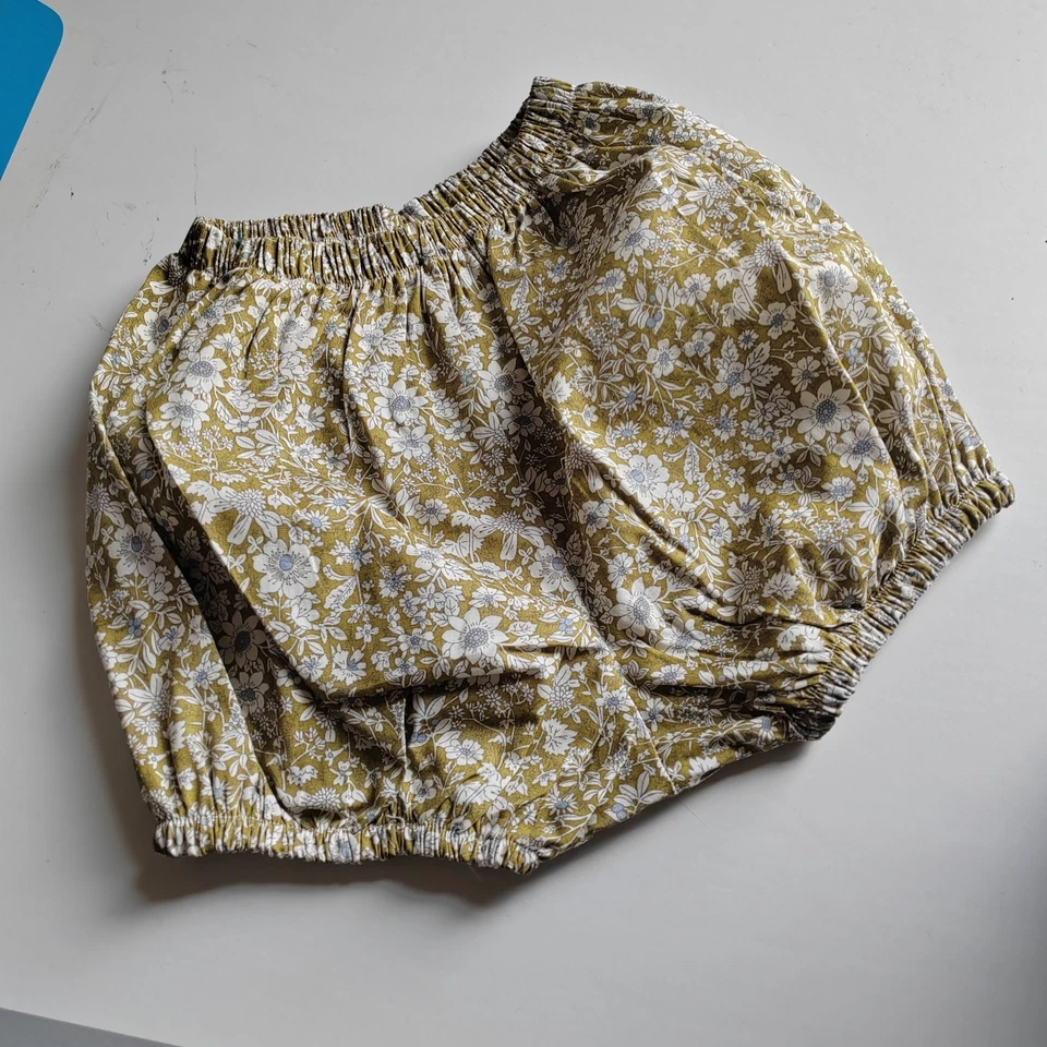 Floral baby bloomers, nappy cover, shorts, infant clothes pack 3 girl Handmade — 第 3/4 张图片