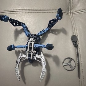 LEGO BIONICLE: Visorak Boggarak (8743), Blue Water Rahi Rhotuka Spinner